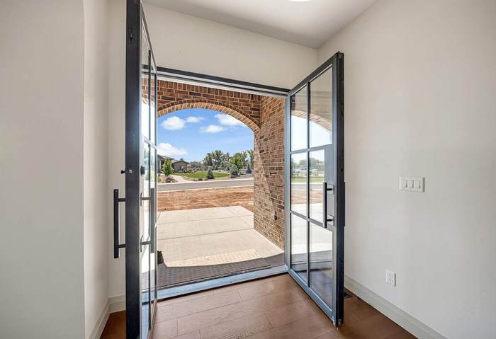Ellen Drive Residence